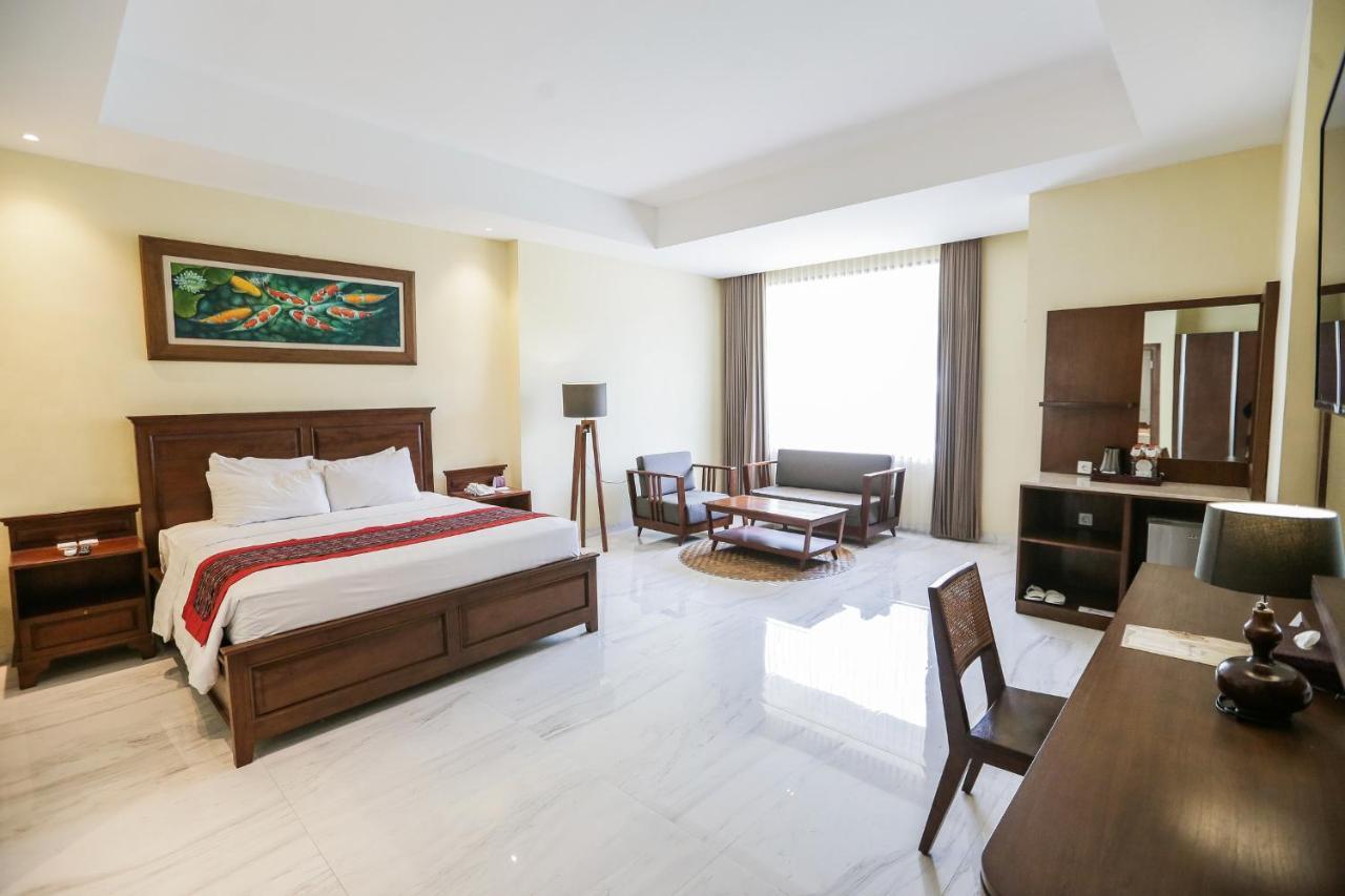 Ubud Hotel & Cottages Malang Exterior photo