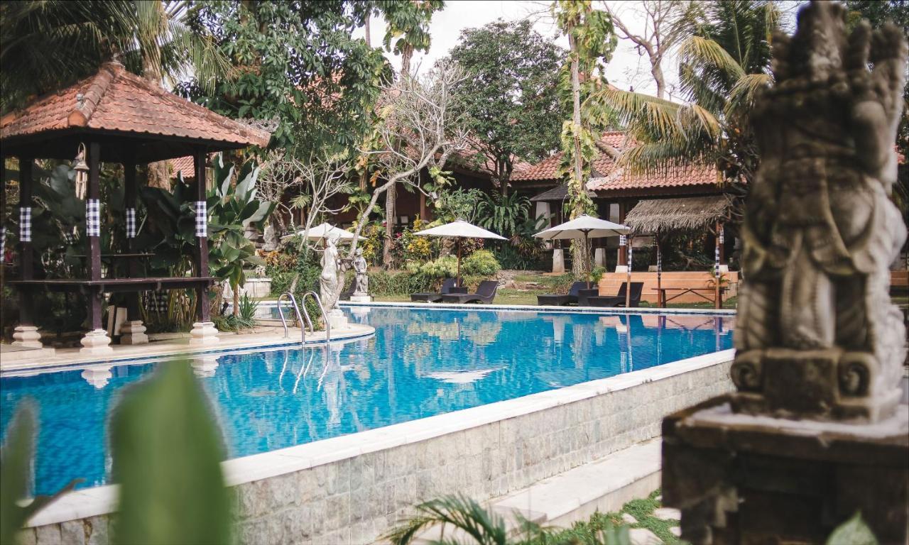 Ubud Hotel & Cottages Malang Exterior photo