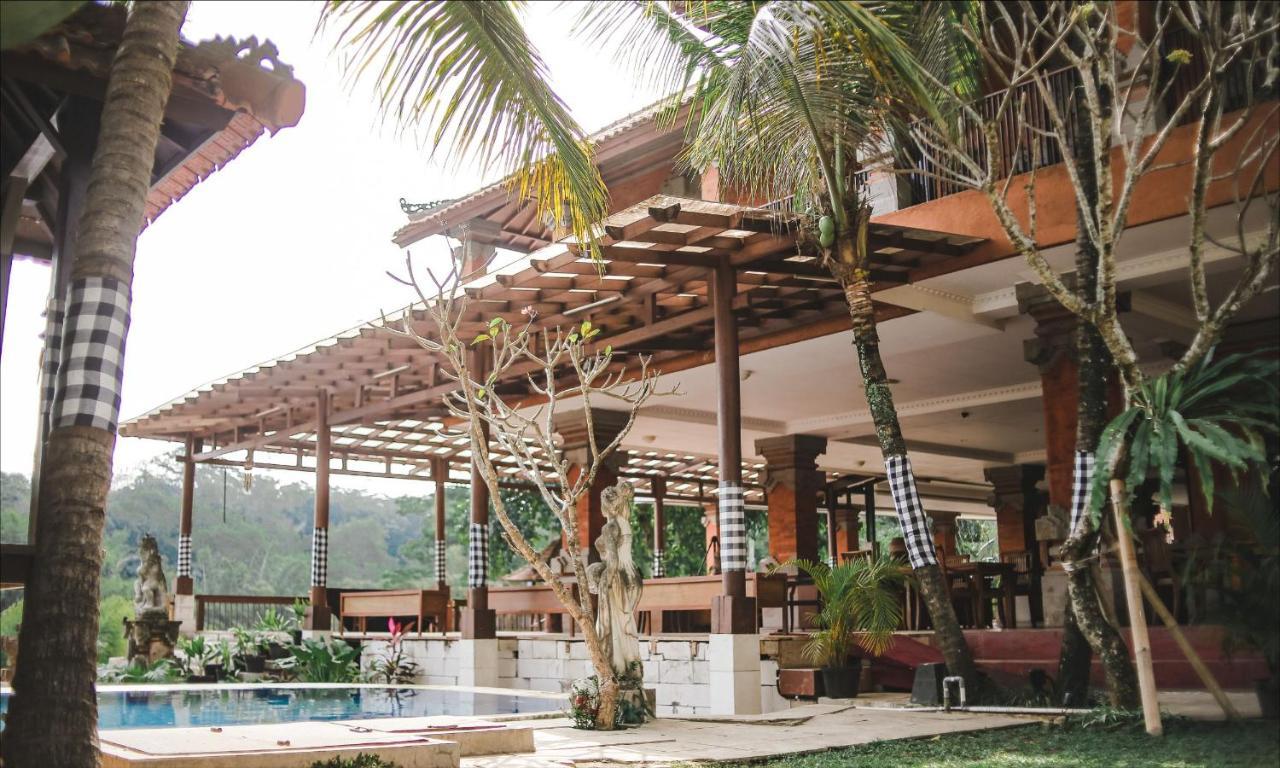 Ubud Hotel & Cottages Malang Exterior photo