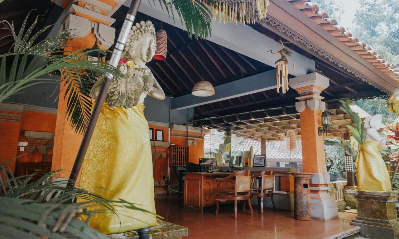 Ubud Hotel & Cottages Malang Exterior photo