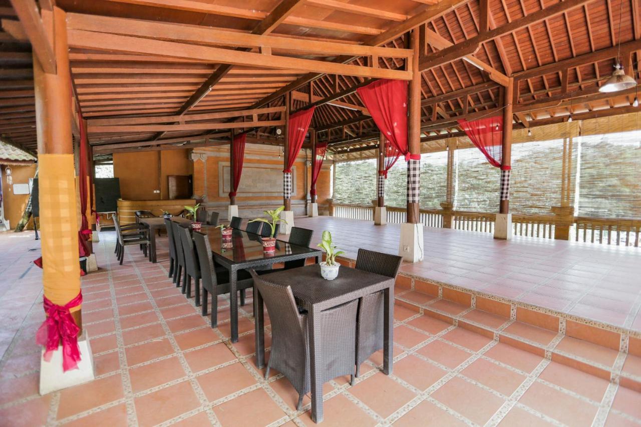 Ubud Hotel & Cottages Malang Exterior photo
