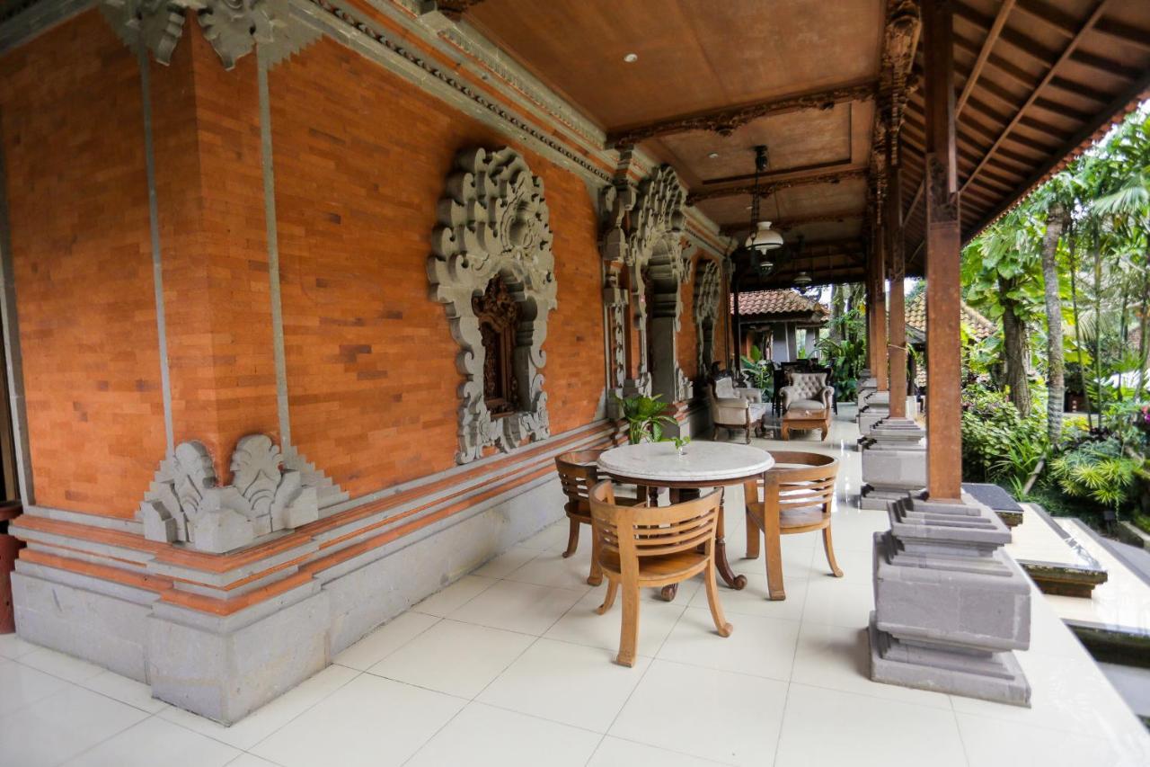 Ubud Hotel & Cottages Malang Exterior photo