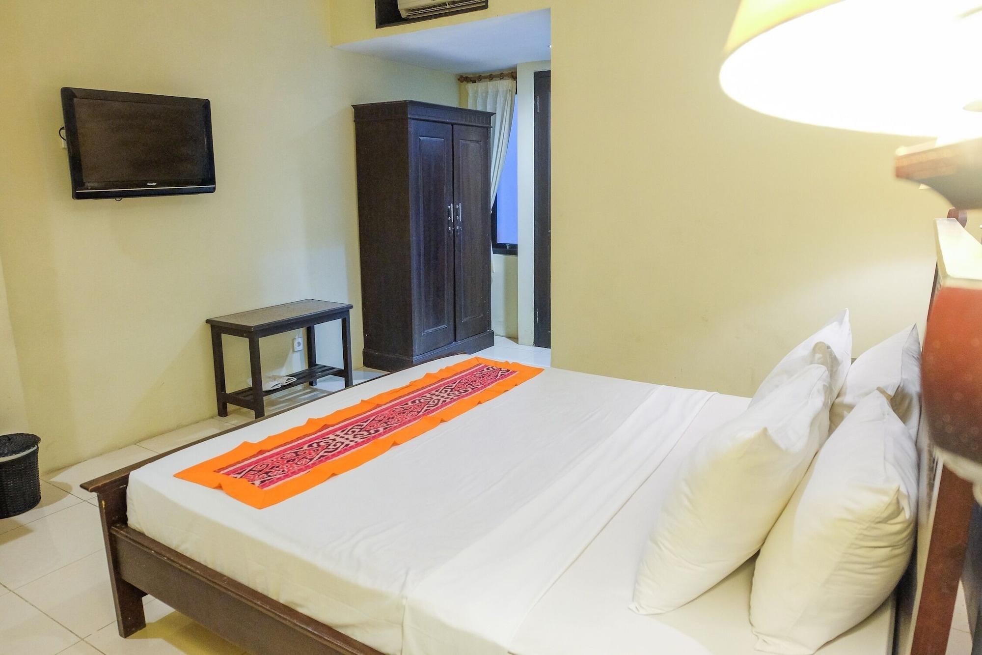 Ubud Hotel & Cottages Malang Exterior photo