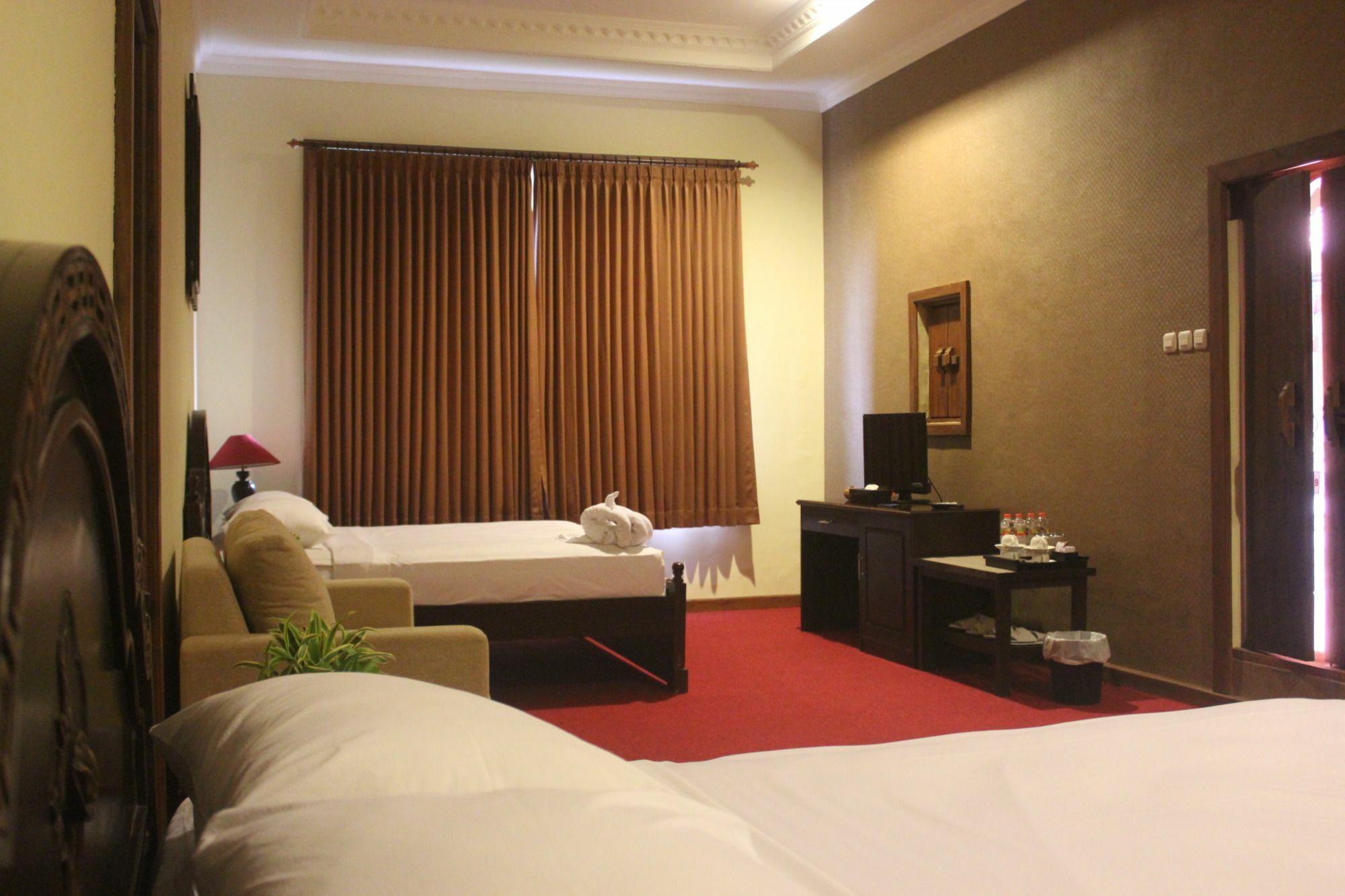 Ubud Hotel & Cottages Malang Exterior photo